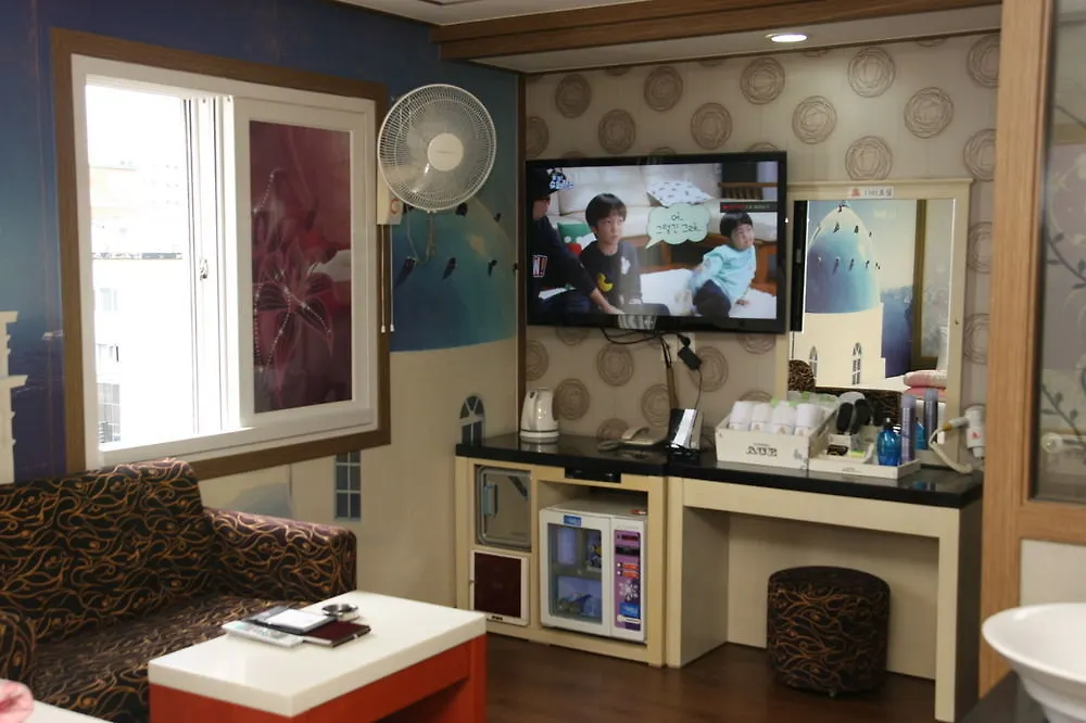 Ace Motel Busan 2*,